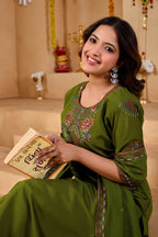 Phool Tokri Embroidered Two-Tone Roman Silk  Kurta Set with Dupatta | 3-Piece Set | Mehendi Green